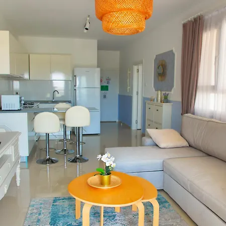 Superior One Bedroom In Caesar & Spa, Long