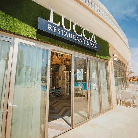 Superior One Bedroom In Caesar & Spa, Long アパート Perivolia tou Trikomou