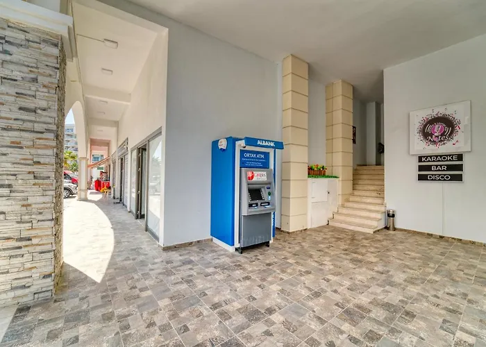 Superior One Bedroom In Caesar & Spa, Long Perivolia tou Trikomou