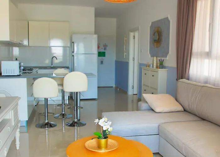 Superior One Bedroom In Caesar & Spa, Long