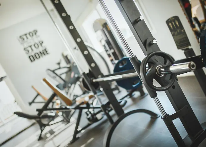 Superior One Bedroom In Caesar & Spa, Long Apartment