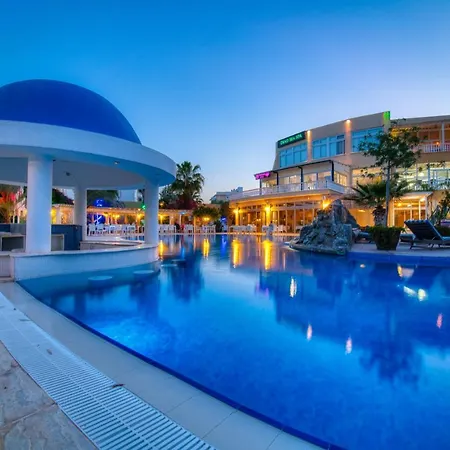 Apartment Superior One Bedroom In Caesar & Spa, Long