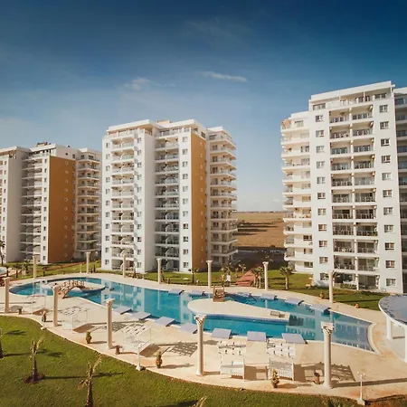 Apartment Superior One Bedroom In Caesar & Spa, Long *