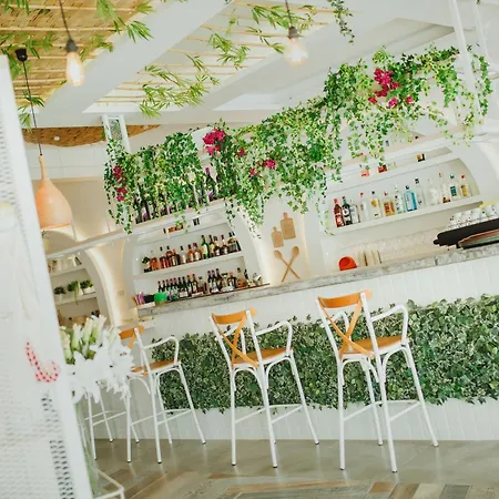 Superior One Bedroom In Caesar & Spa, Long Apartamento Perivolia tou Trikomou