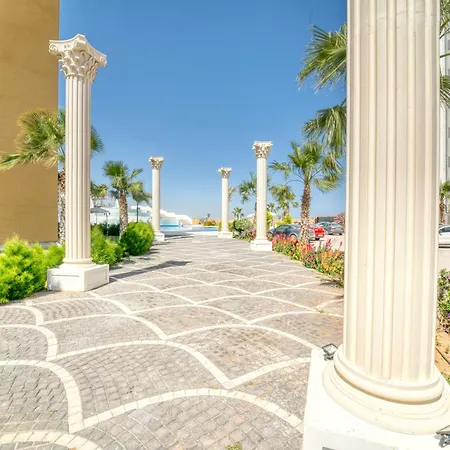 Superior One Bedroom In Caesar & Spa, Long