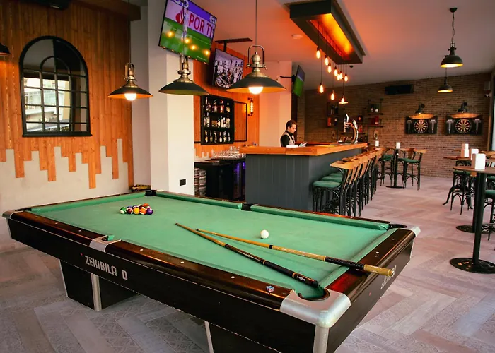 Superior One Bedroom In Caesar & Spa, Long