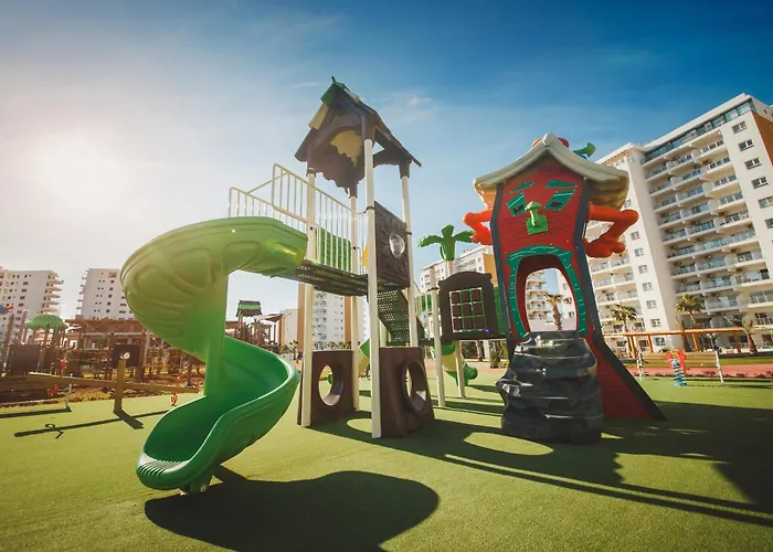 Superior One Bedroom In Caesar & Spa, Long